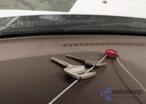 2000 Toyota Tundra Sr5 V8 из США, поврежденный, VIN 5TBBT441XYS105575